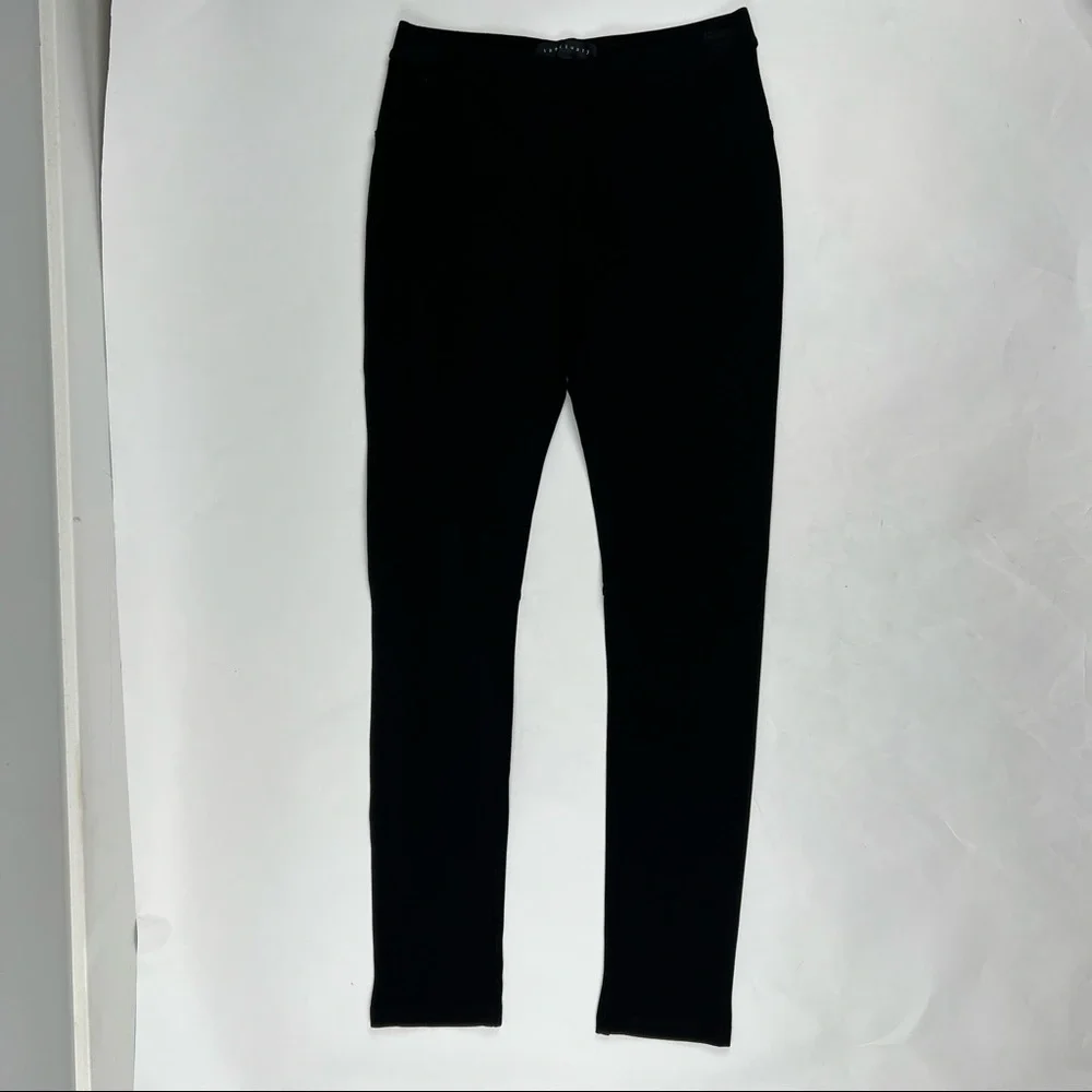 NWOT - Sanctuary XS Pull On Black Leggings, Back Pockets, Stretchy - Picture 3 of 14